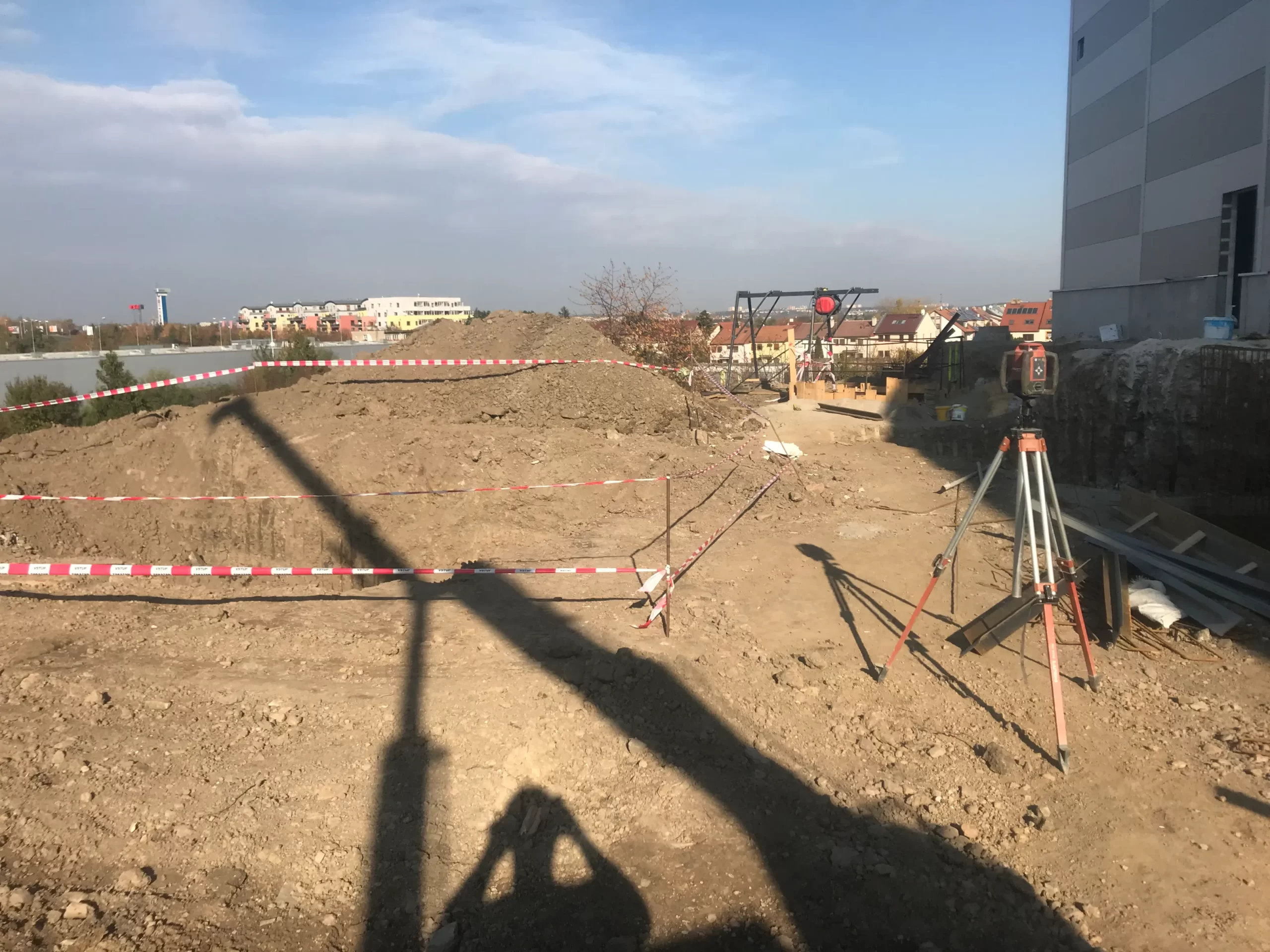 Zemní a výkopové práce Construction Taurus Praha Kladno (1)